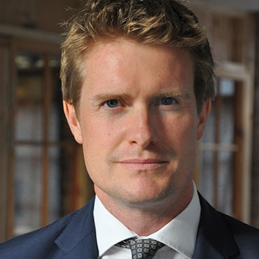 Dr Tristram Hunt 